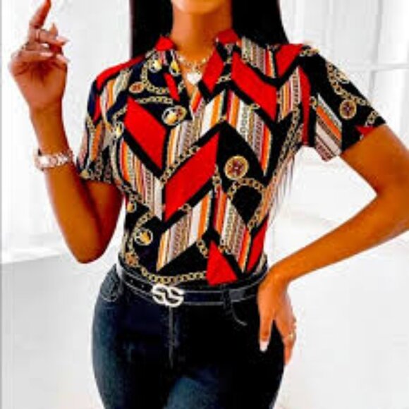 Red & Black Chainlink Short Sleeve V-Neck Geometric Colorblock Blouse - Picture 2 of 6